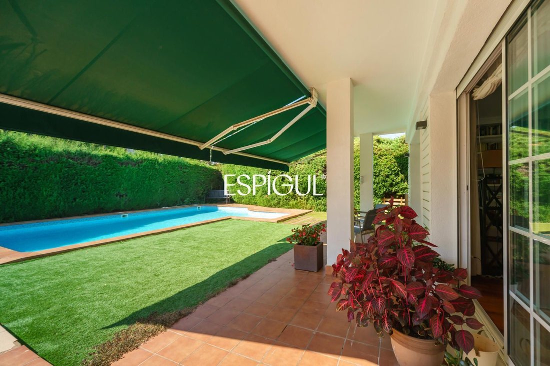 Villa in Sant Cugat del Valles, Catalonia, Spain 2 - 18326893
