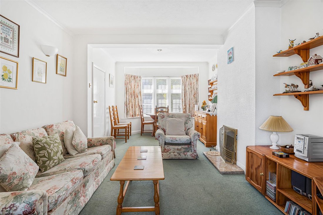 House in Kingston Upon Thames, Royal Borough of Kingston upon Thames, England 2 - 18326827