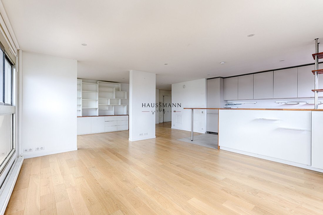Apartment in Emeriau-Zola, Paris 15e Arrondissement, Paris 2 - 18331990