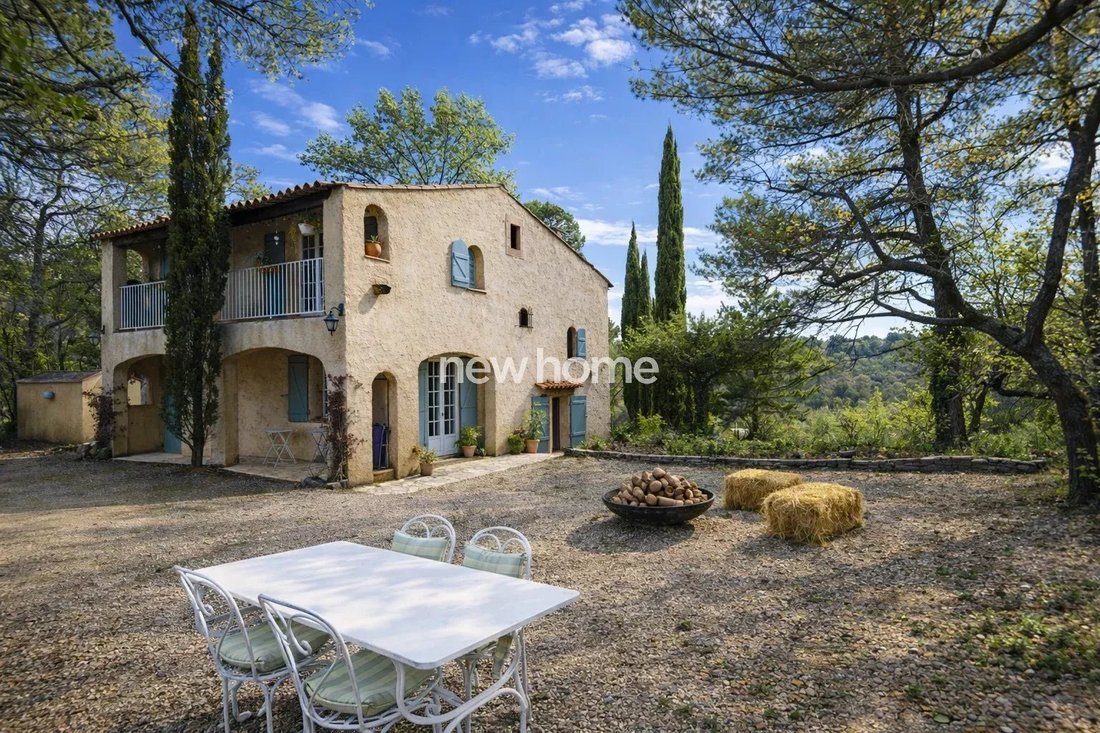 House in Tourtour, Provence-Alpes-Côte d'Azur, France 3 - 17505388