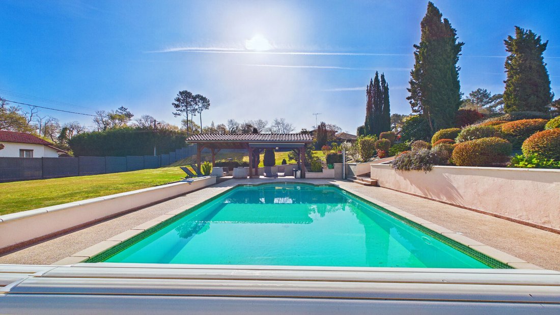 Villa in Herm, Nouvelle-Aquitaine, France 2 - 18328536