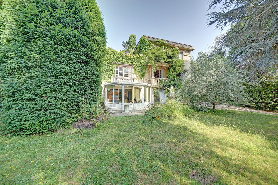 Villa in Les Coteaux de Seine, Louveciennes, France 2 - 18331988