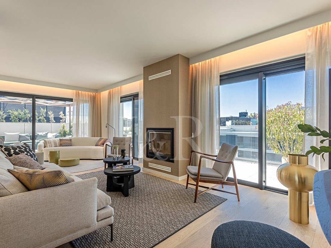 Apartment in Avenidas Novas, Lisbon, Portugal 3 - 13412434