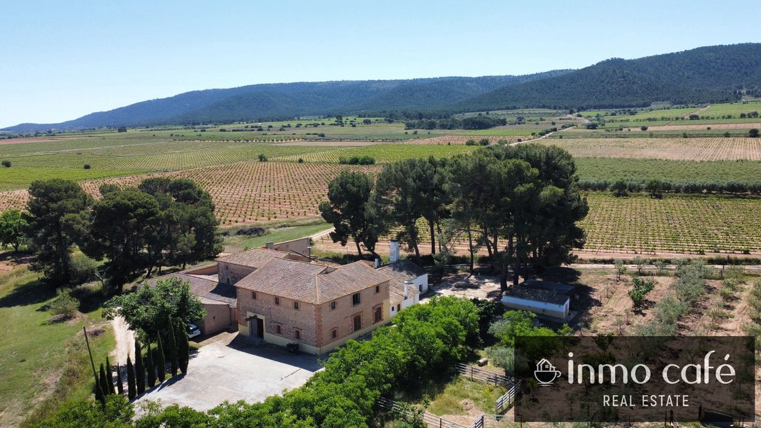 Fontanars dels Alforins, Valencian Community, Spain 1 - 18028073