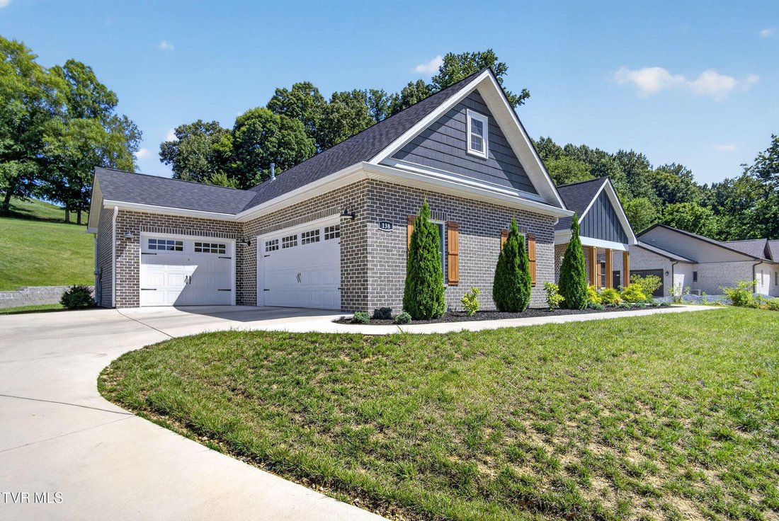 House in Johnson City, Tennessee, United States 3 - 18329811