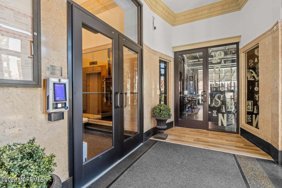 Condo in Asbury Park, New Jersey, United States 4 - 18329740