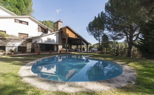 Finca in El Tiemblo, Castile and Leon, Spain 1