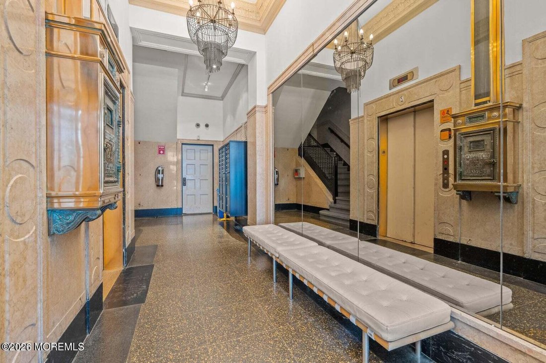Condo in Asbury Park, New Jersey, United States 5 - 18329740