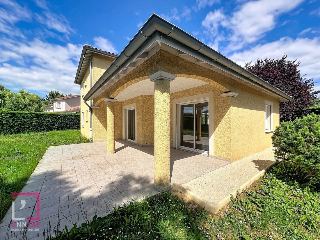 House in Massieux, Auvergne-Rhône-Alpes, France 1 - 18003024