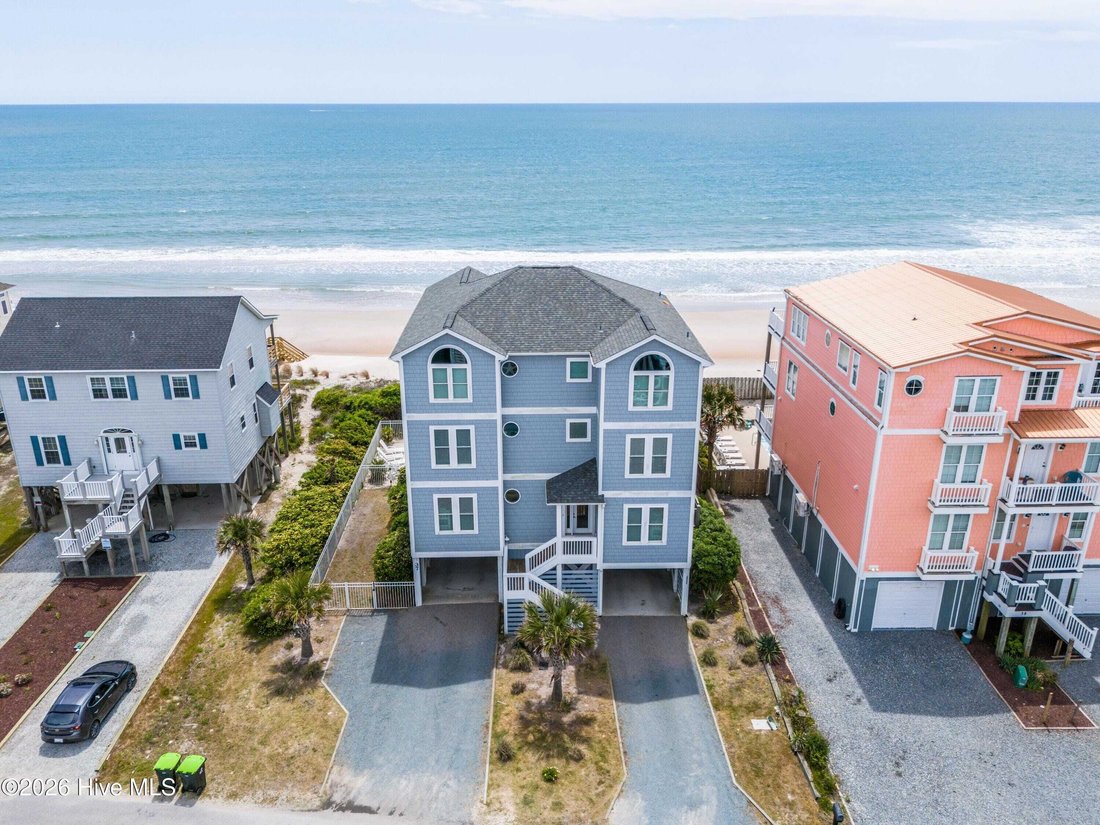 House in North Topsail Beach, North Carolina, United States 2 - 17831422