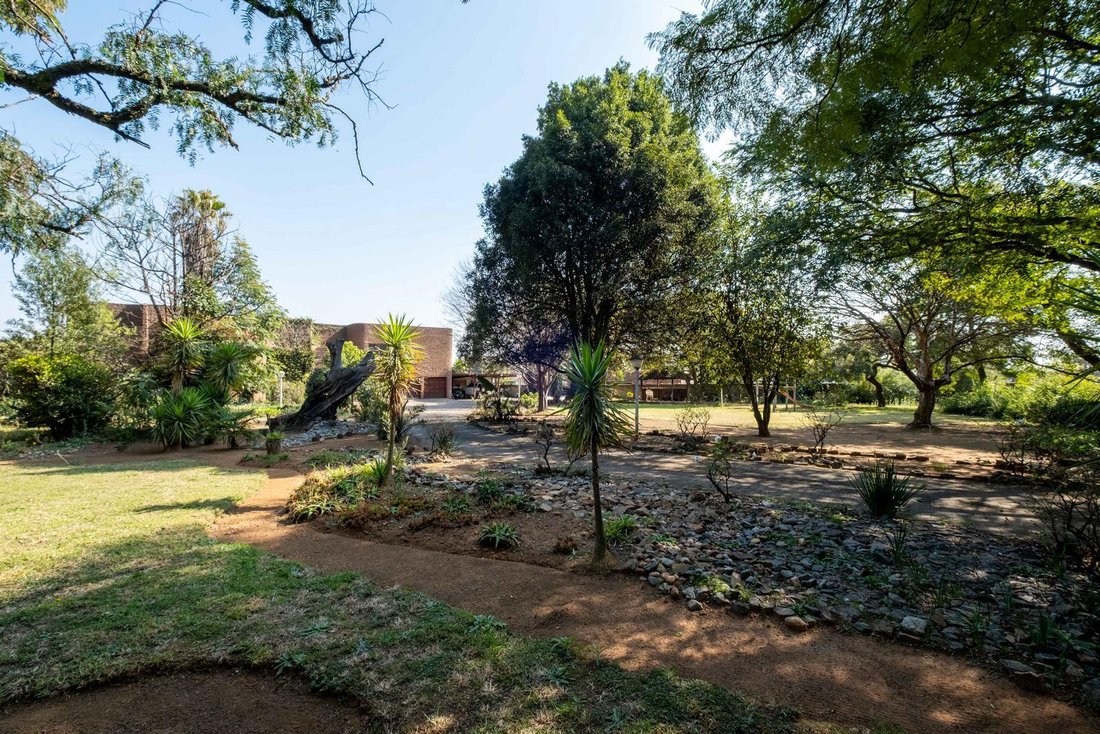 House in Glen marais, Gauteng, South Africa 2 - 18328547