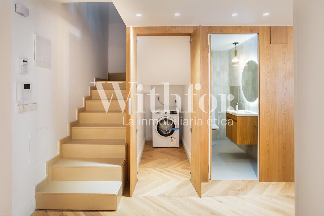 Apartment in Eixample, Barcelona, Spain 5 - 18300555