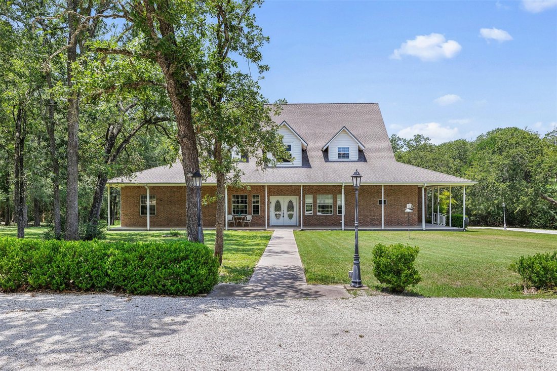 House in La Grange, Texas, United States 1 - 17410538