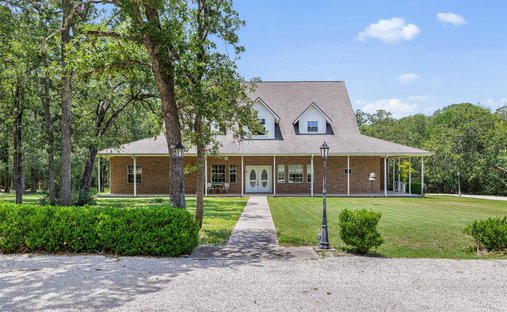 House in La Grange, Texas, United States 1