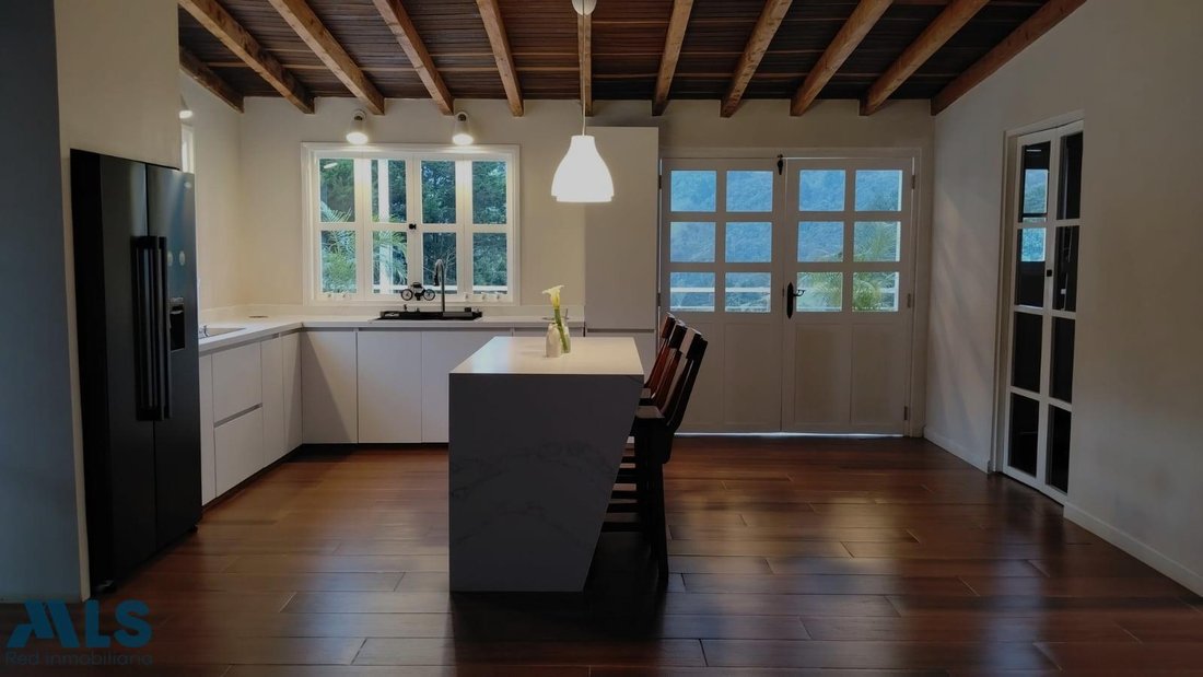 House in San Felix, Antioquia, Colombia 5 - 18327338