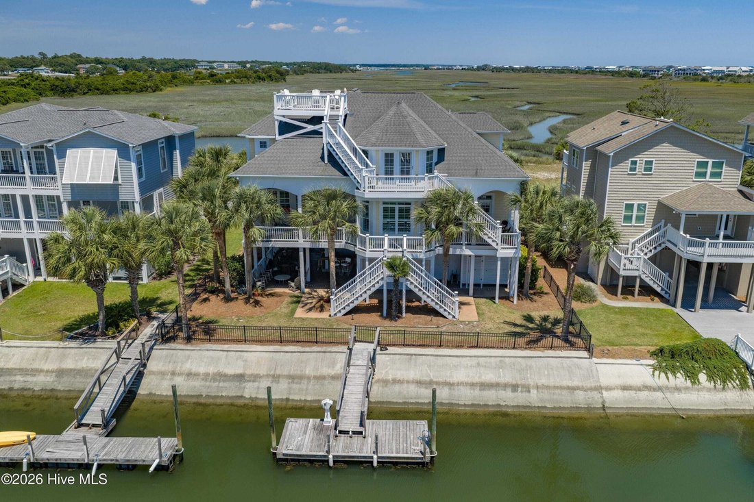 House in Ocean Isle Beach, North Carolina, United States 1 - 18161503