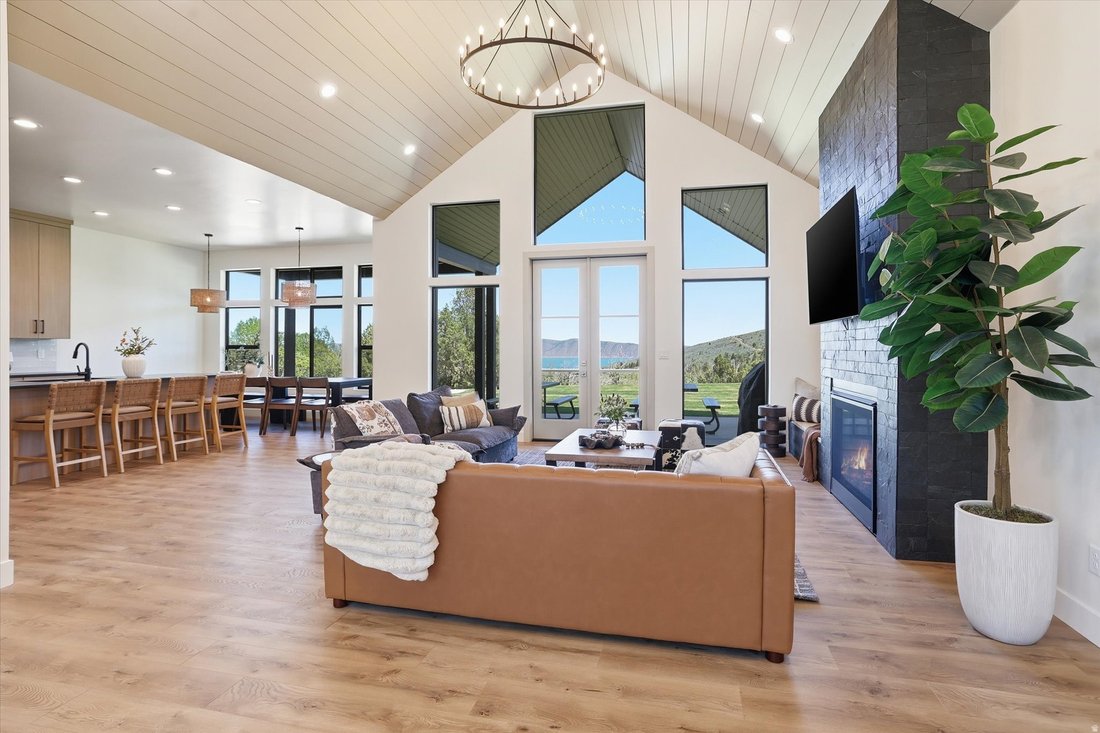 House in Garden, Utah, United States 4 - 18330598