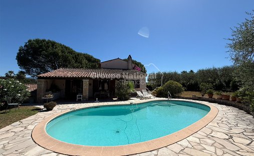 Villa à Grasse, Provence-Alpes-Côte d'Azur, France 1