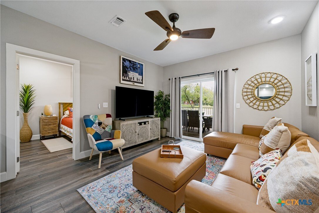 Condo in New Braunfels, Texas, United States 4 - 18326813