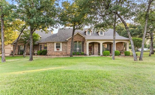 House in Burleson, Texas, United States 1