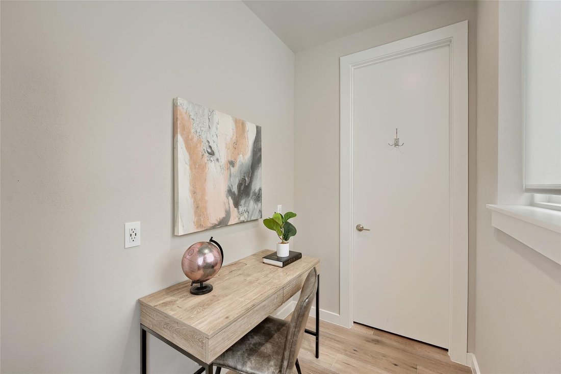 Condo in Austin, Texas, United States 5 - 18330868