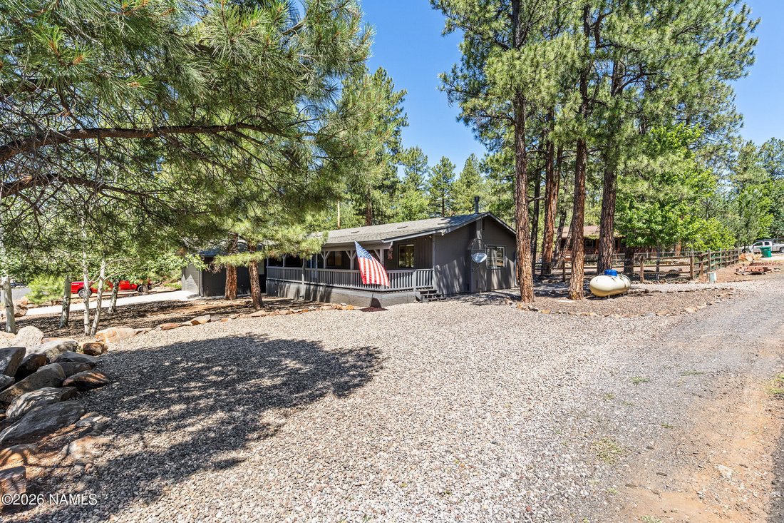 House in Munds Park, Arizona, United States 2 - 18327195