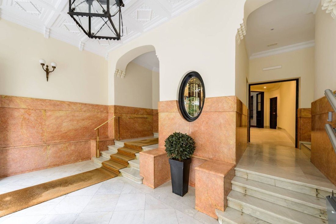 Apartment in Chamberi, Madrid, Spain 4 - 18330786