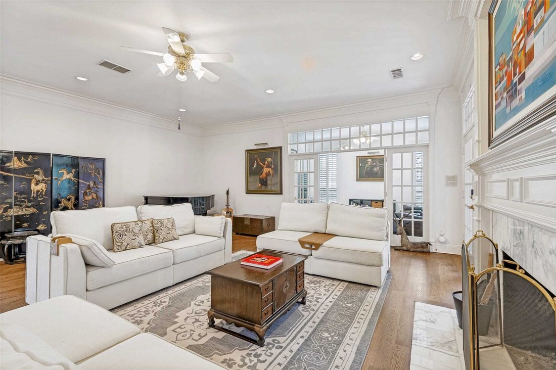 House in Farmers Branch, Texas, United States 4 - 17637208