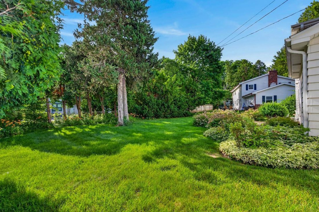 House in Madison, Wisconsin, United States 4 - 18329909