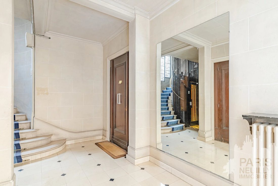 Apartment in Villiers-L. Michel, Levallois-Perret, France 2 - 18328222