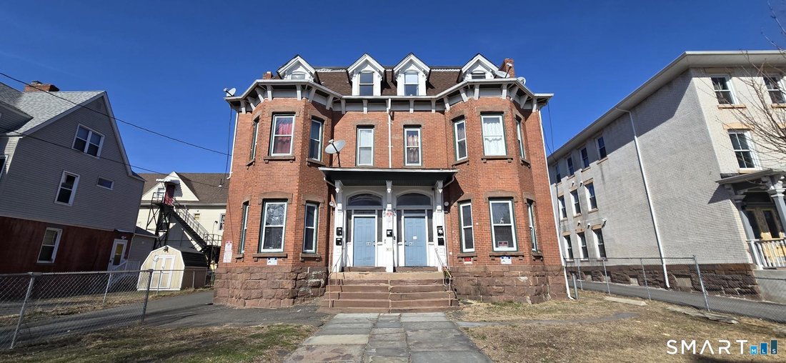 Hartford, Connecticut, United States 1 - 18329338