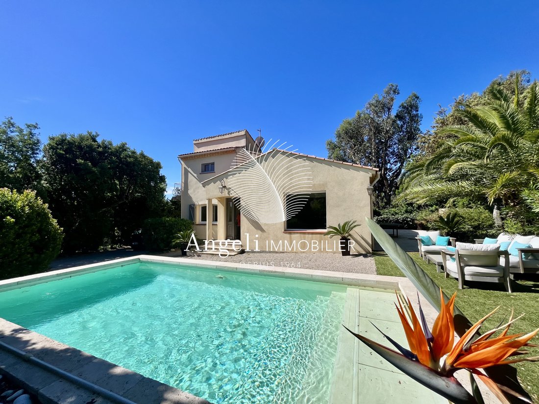 Villa in Frejus, Provence-Alpes-Côte d'Azur, France 2 - 18330911