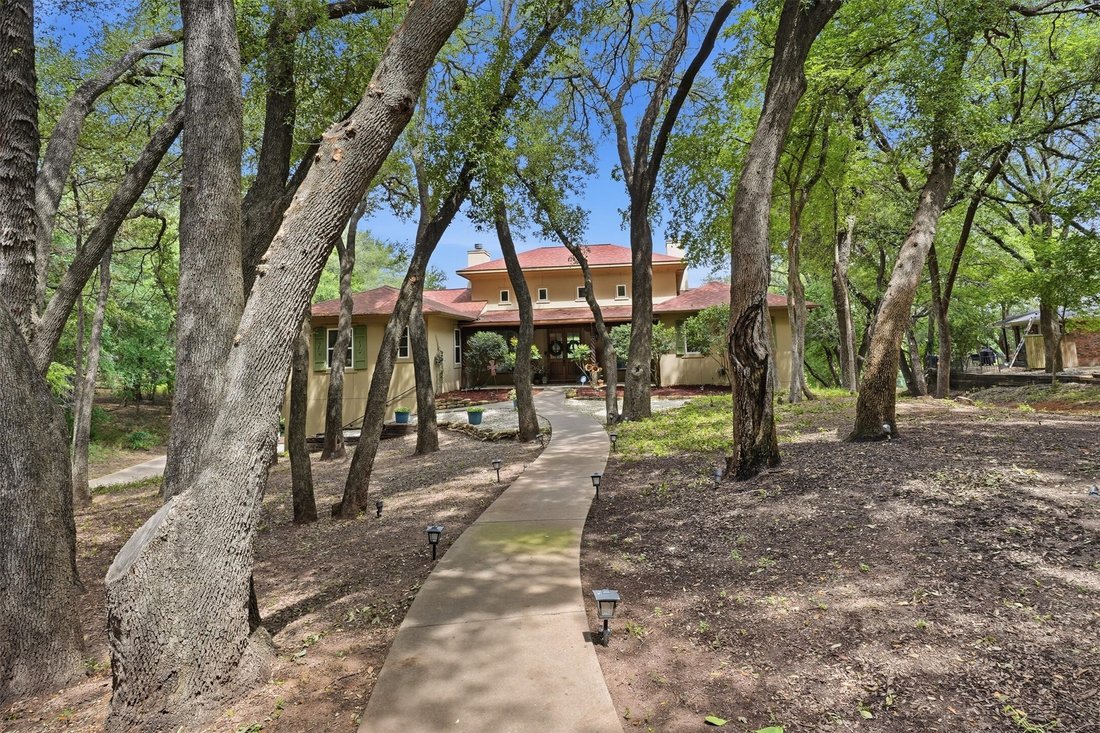 House in Granbury, Texas, United States 5 - 18327553