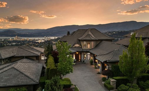House in Kelowna, British Columbia, Canada 1