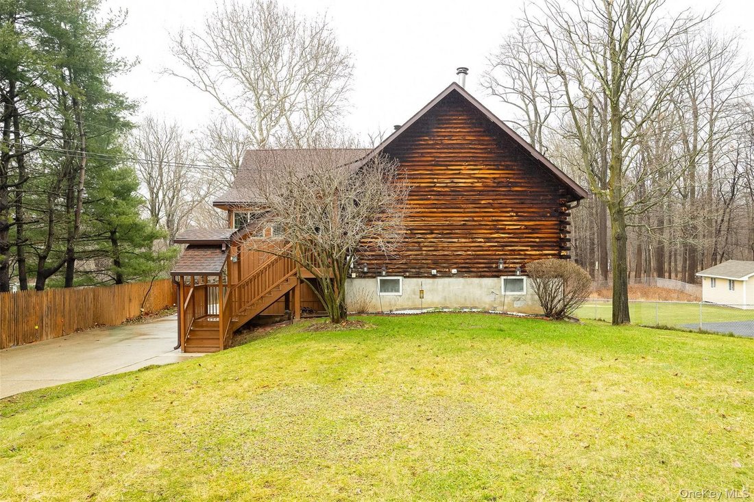 House in Beacon, New York, United States 4 - 18023526