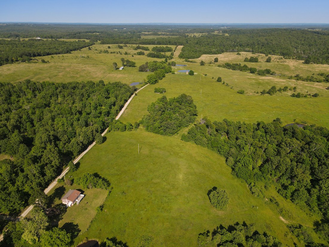 Corps de ferme à Koshkonong, Missouri, États-Unis 3 - 18330168