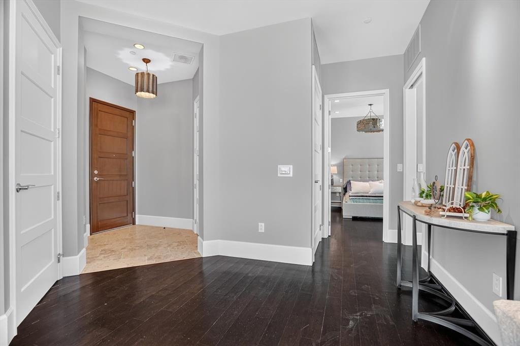 Condo in Fort Worth, Texas, United States 2 - 18331437