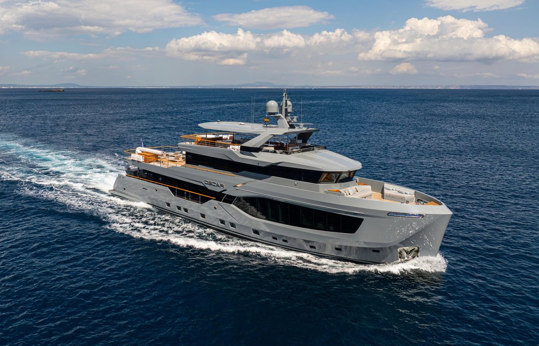 Motor Yacht in Spain 1 - 18328277