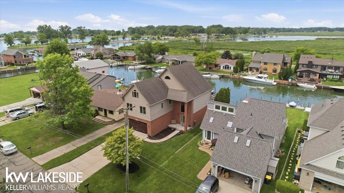 House in Mount Clemens, Michigan, United States 3 - 18327512