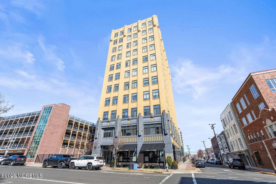 Condo in Asbury Park, New Jersey, United States 2 - 18329740