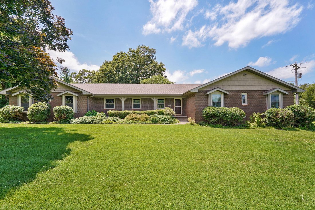 House in Rogersville, Missouri, United States 1 - 17750327