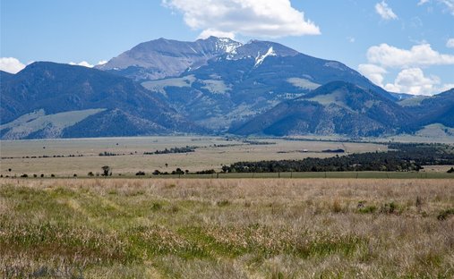 Land in Ennis, Montana, United States 1