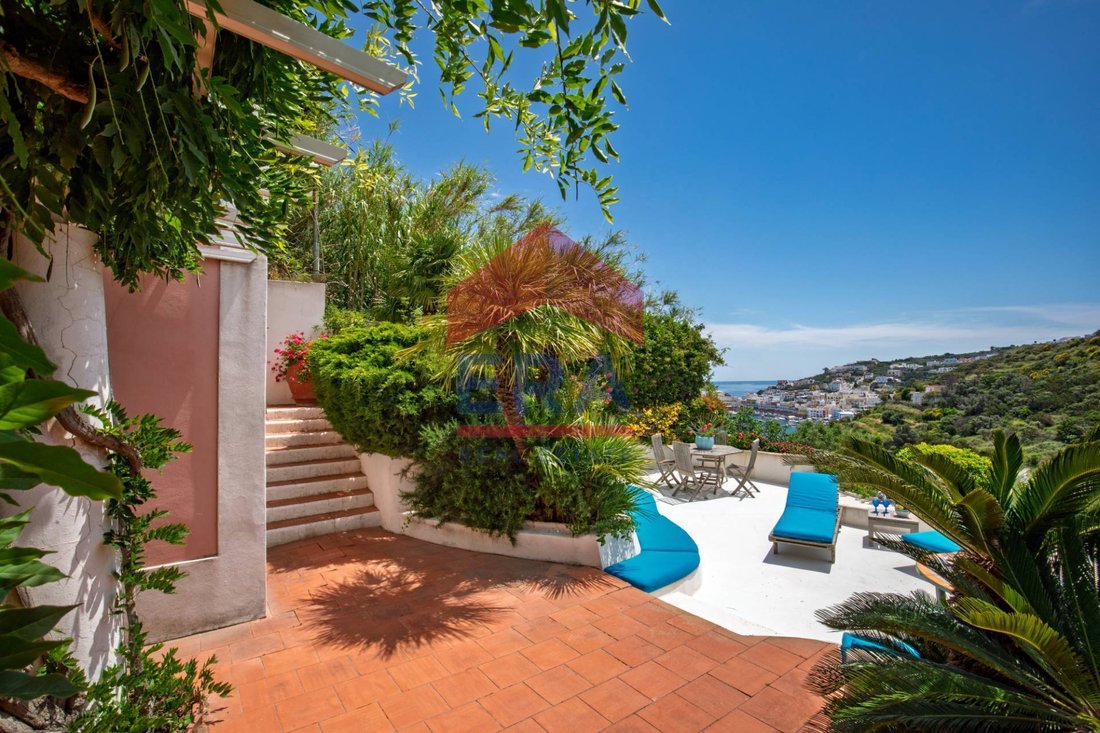 Villa in Ponza Island, Lazio, Italy 3 - 18332133