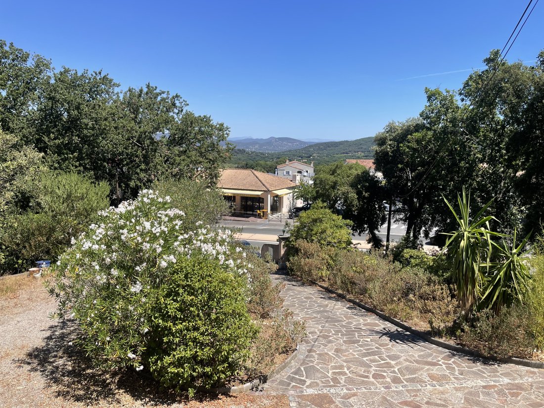 House in La Croix-Valmer, Provence-Alpes-Côte d'Azur, France 3 - 18330381