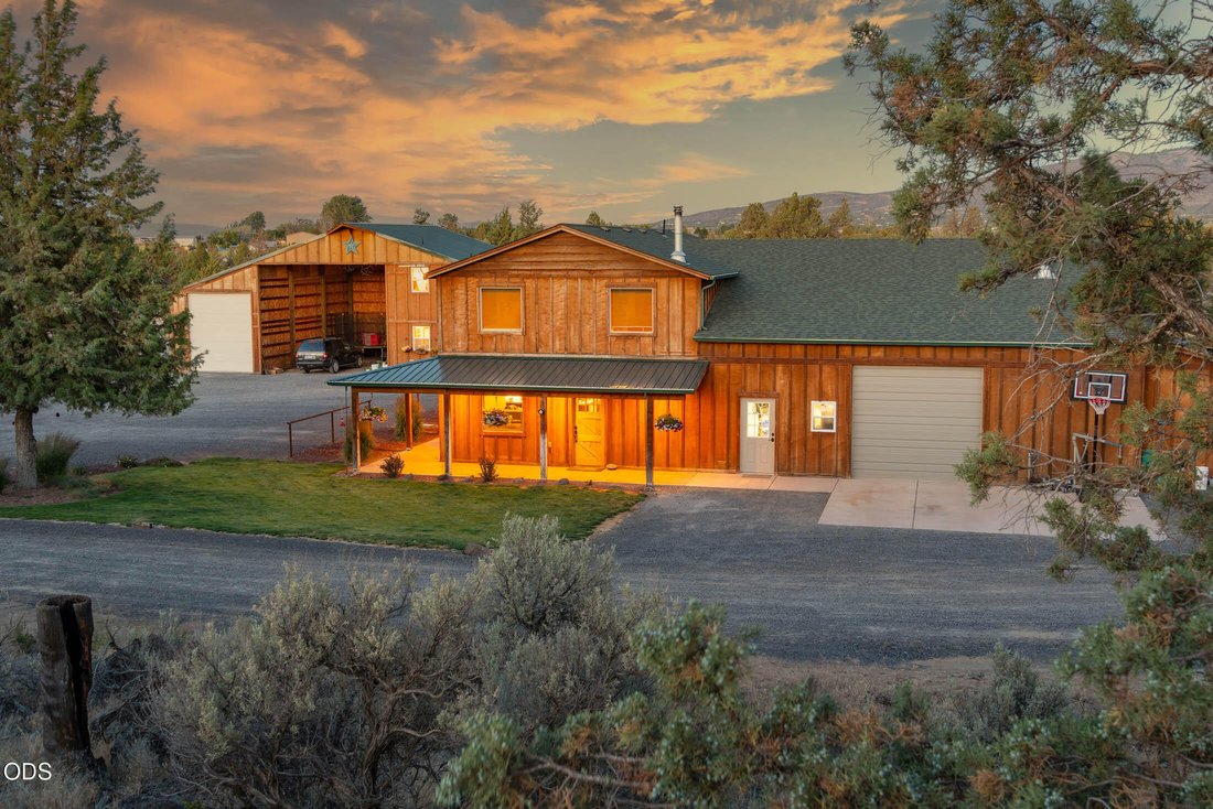 House in Powell Butte, Oregon, United States 1 - 18328857