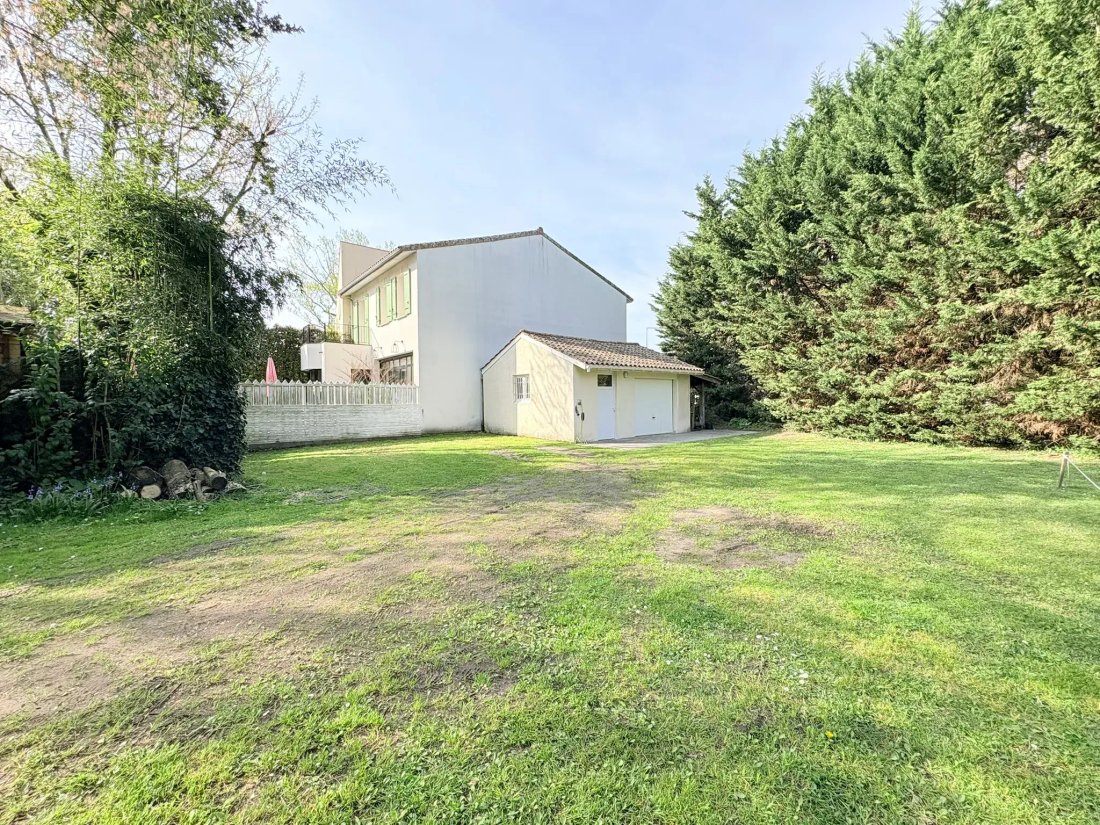 House in Mérignac, Nouvelle-Aquitaine, France 2 - 18327795