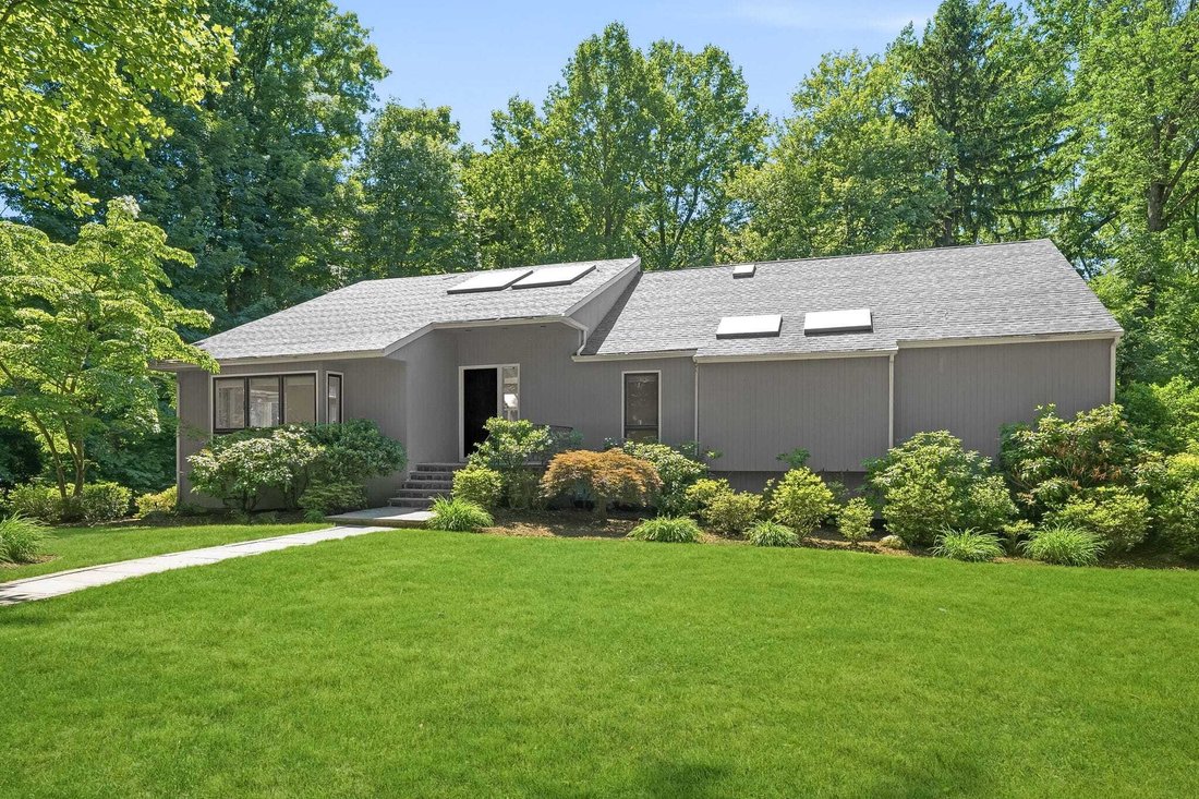 House in Scarsdale, New York, United States 2 - 18151198