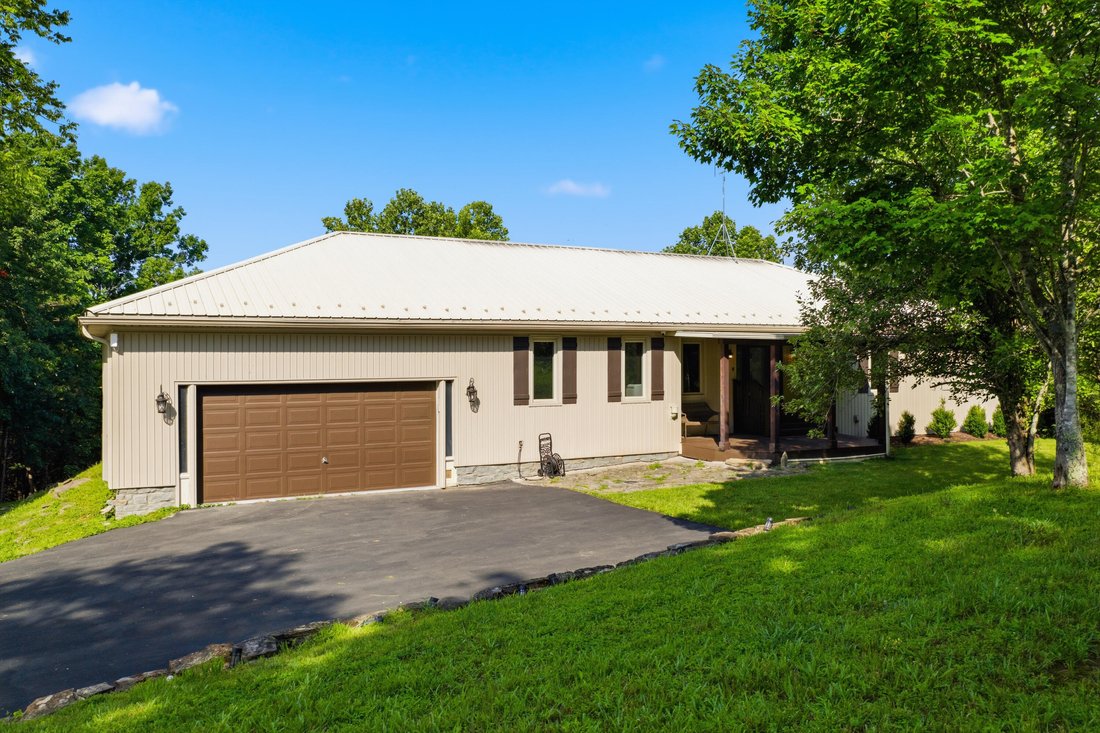 House in Lawrenceburg, Kentucky, United States 2 - 18326648