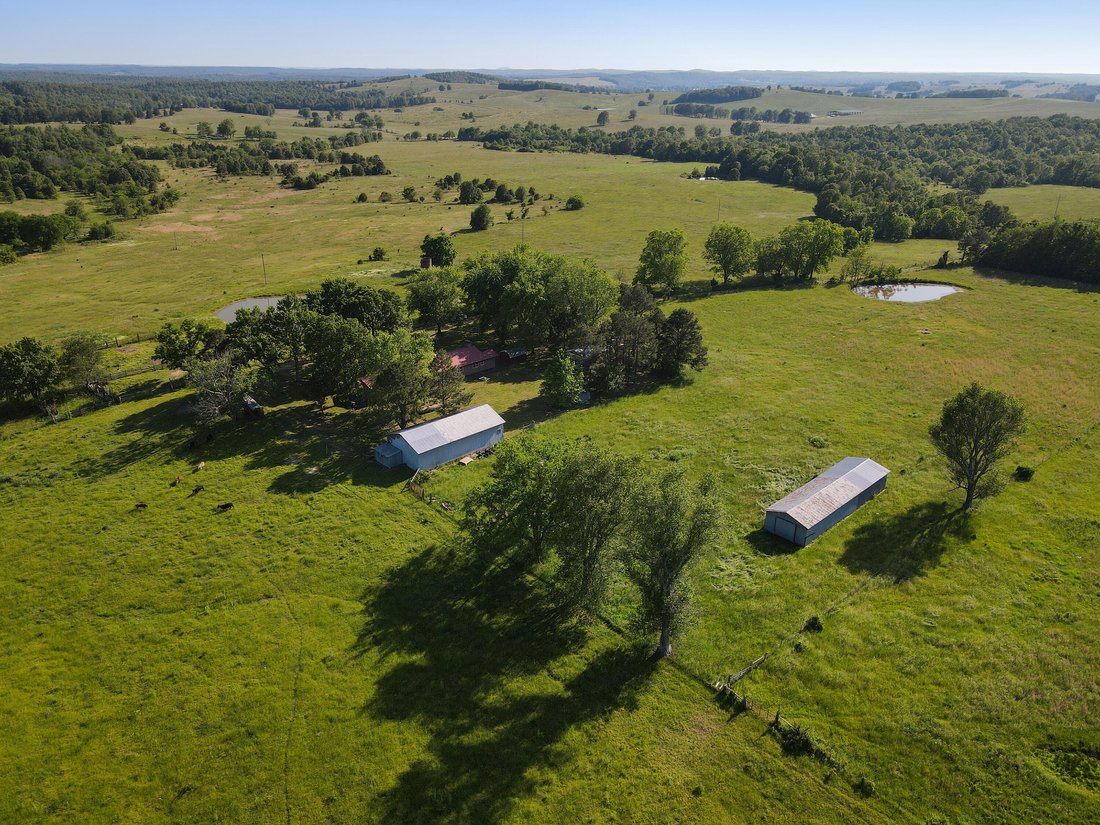 Corps de ferme à Koshkonong, Missouri, États-Unis 4 - 18330168
