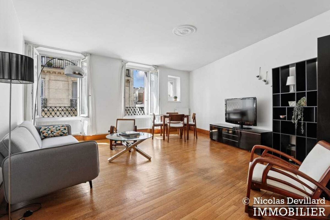 Apartment in La Fourche-Guy Môquet, Paris 17e Arrondissement, Paris 1 - 18327786